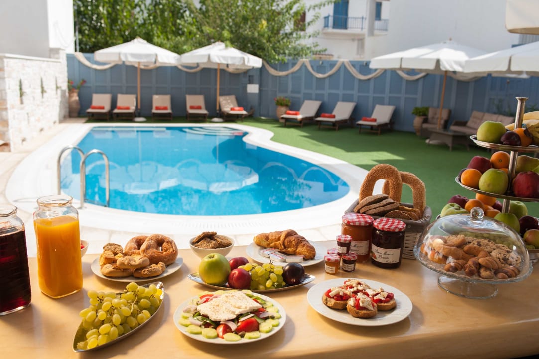 Pool Anna Platanou Hotel