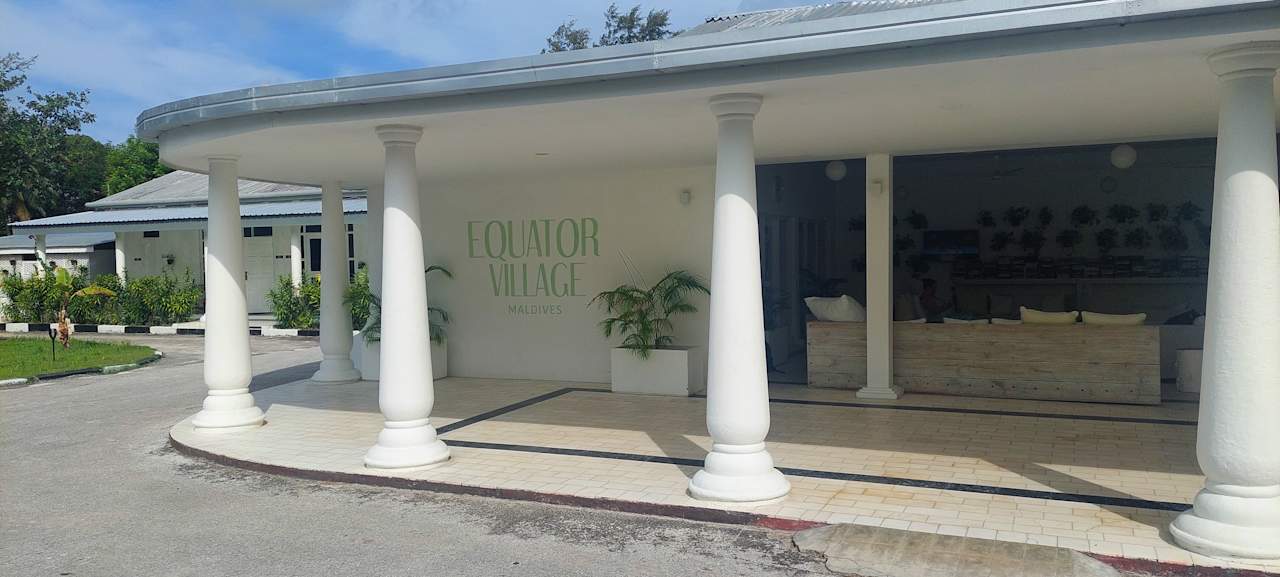 Lobby Equator Village Resort