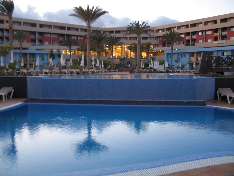 Pool Iberostar Waves Gaviotas Park