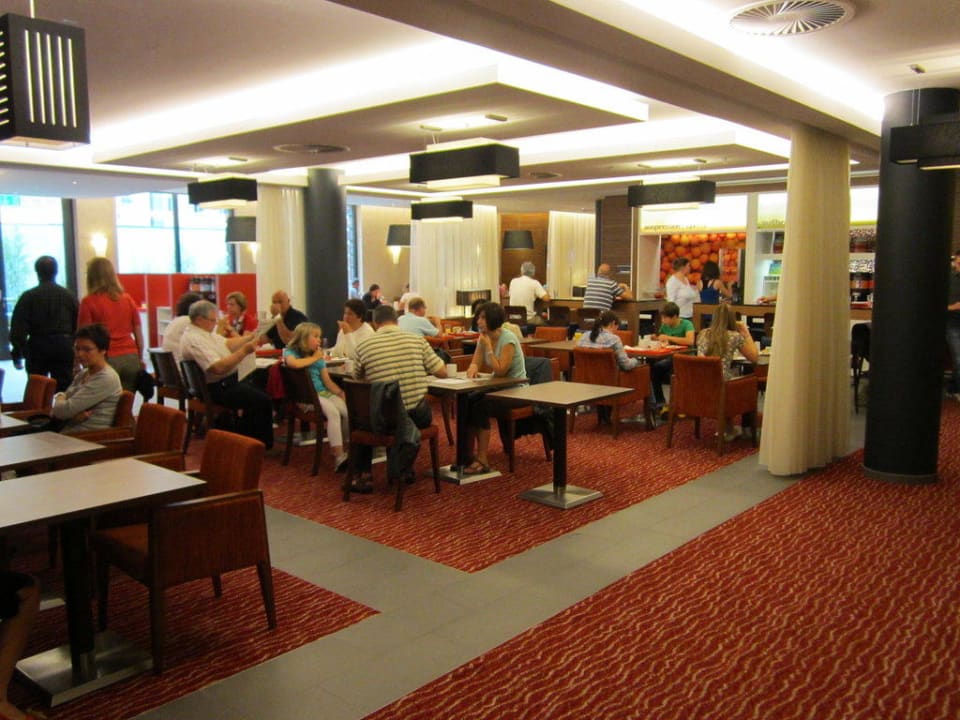 Frühstücksraum Hampton by Hilton Berlin City West