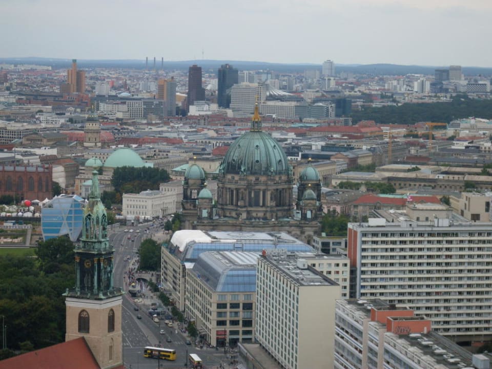 Ausblick Park Inn by Radisson Berlin Alexanderplatz