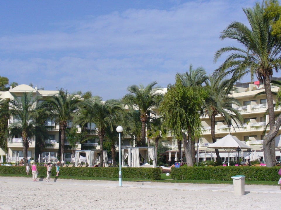Frontansicht des Hotels vom Strand aus VIVA Golf - Adults only 18+