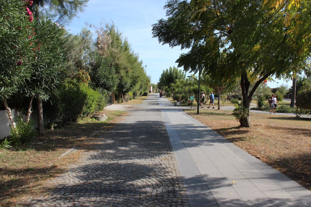 Promenade Seamelia Beach Resort