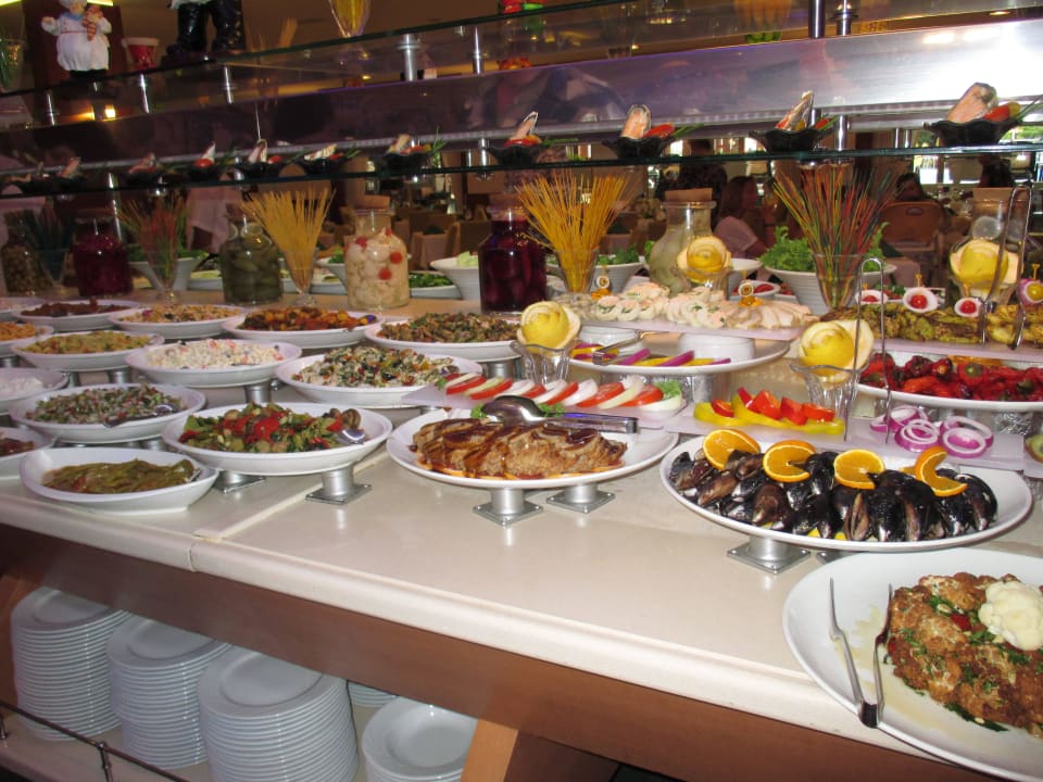 Salatbar Side Breeze Hotel