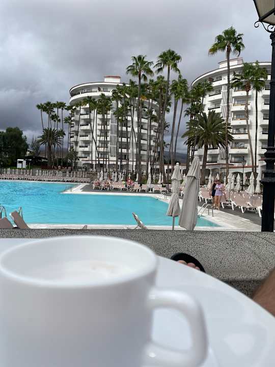 Pool Servatur Waikiki