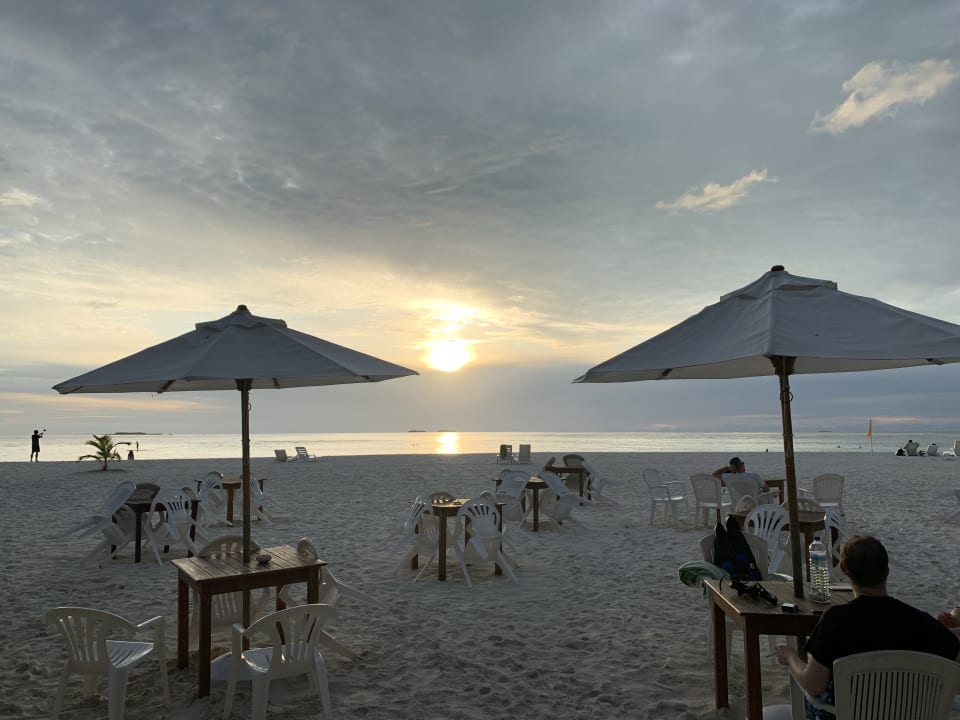 Gastro Thulhagiri Island Resort