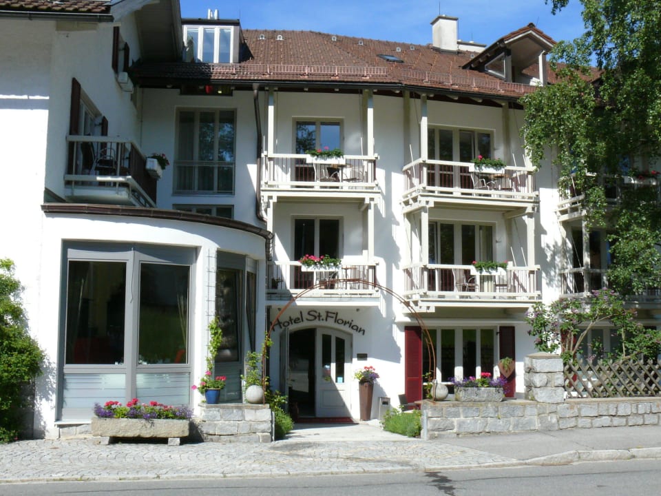 Eingang zum Hotel Hotel St. Florian