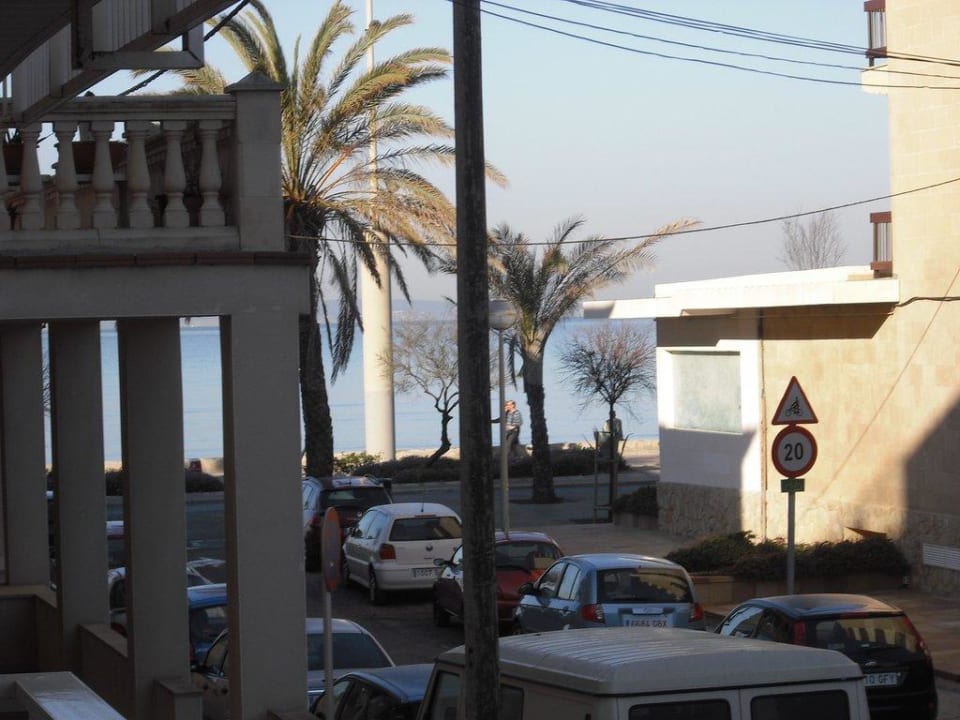 Seitlicher Meerblick aus dem ersten Stock Hotel Hispania