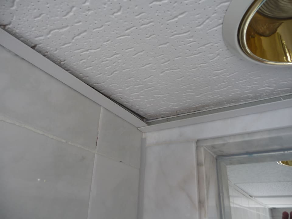 Renoviert? Hotel Clumba