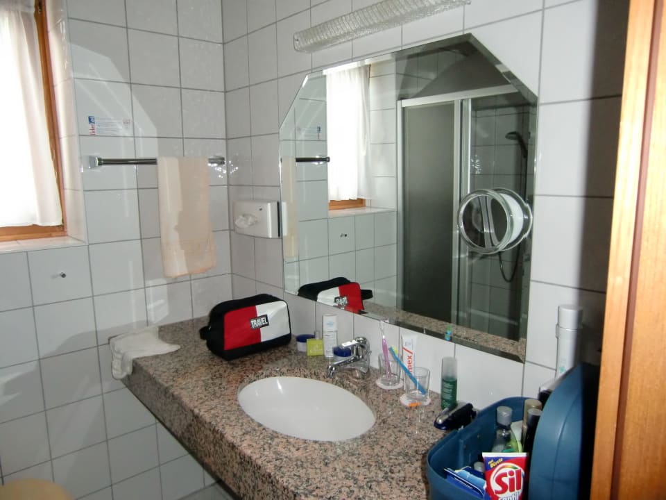 Blick ins Bad Wanderhotel Kirchner