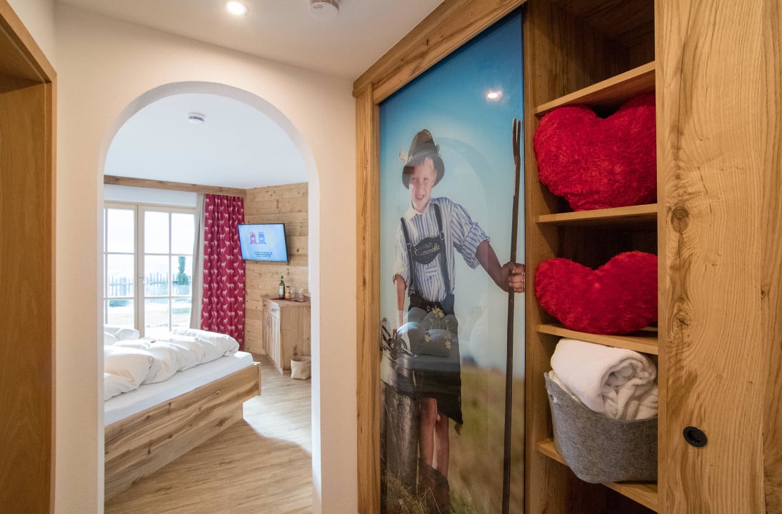 Neues Schlafzimmer im Kaiserwinkl exclusiv Ferienwohnungen Neumaier F