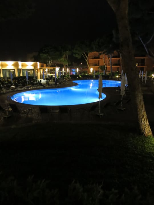 Pool bei Nacht Protur Turo Pins Hotel