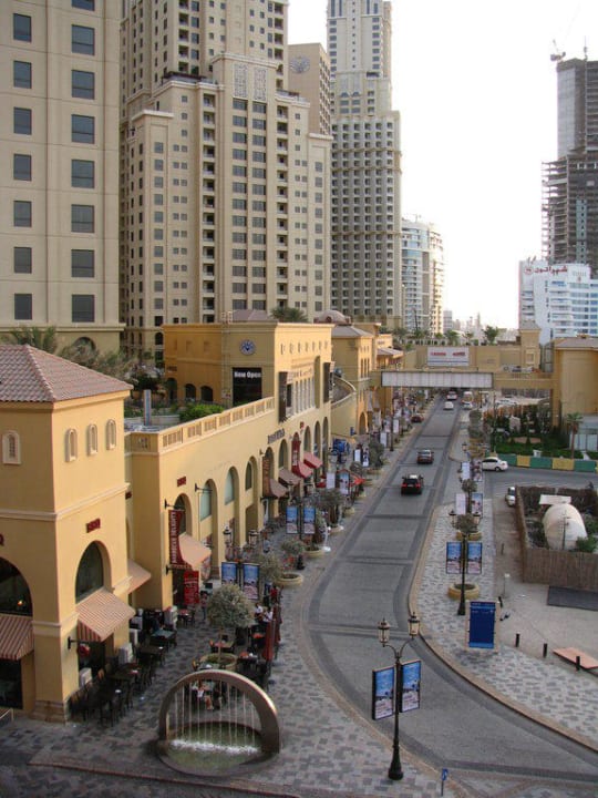 Direkte Lage am "Walk" Sofitel Dubai Jumeirah Beach