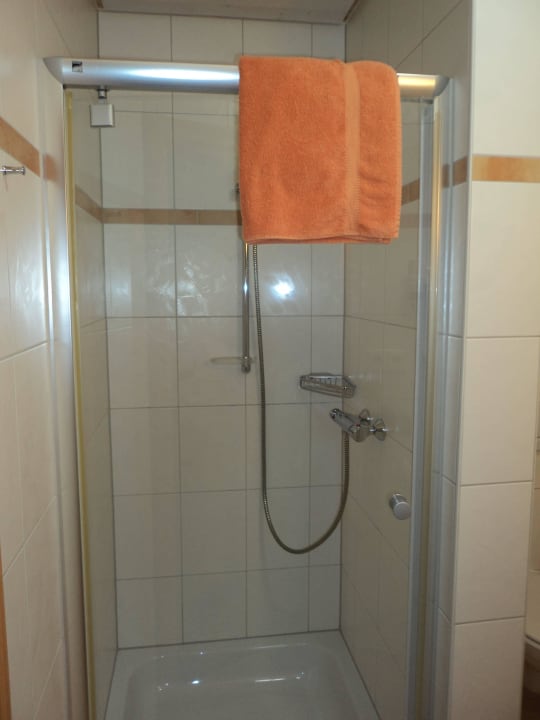 Dusche Gästehaus Kraft