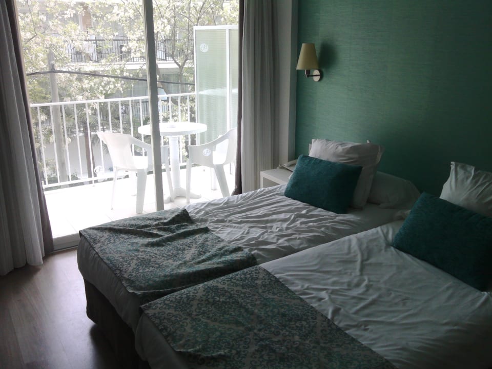 Zimmer BQ Apolo Hotel