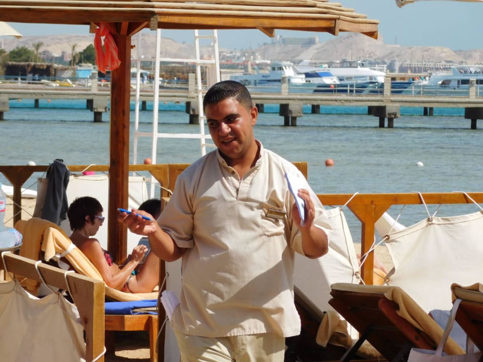 Toller Kellner Steigenberger ALDAU Beach Hotel