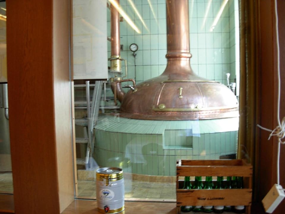 Blick vom Restaurant in die Hausbrauerei Best Western Plus Bierkulturhotel Schwanen