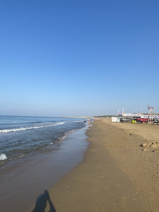 Strand Dream World Aqua Hotel