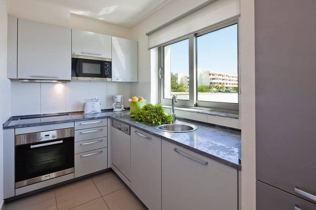 Kitchen Villa Doris Suites