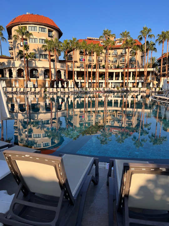 Pool allsun Numa Club Side