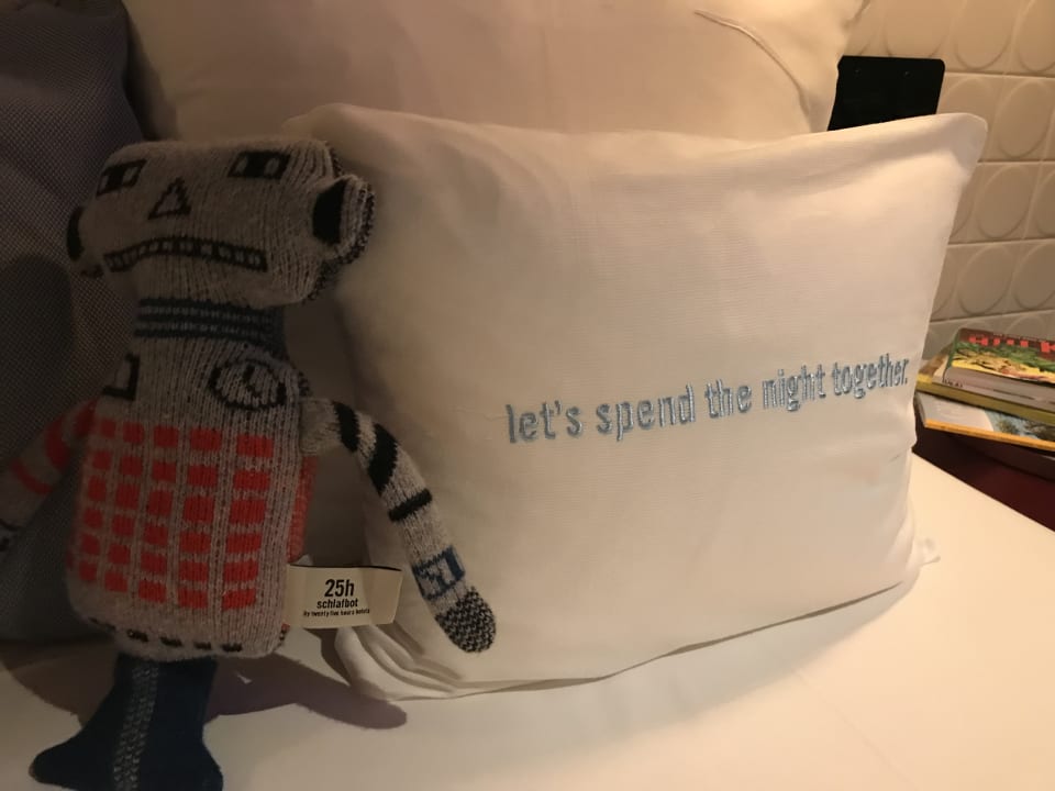 Zimmer 25hours Hotel The Circle