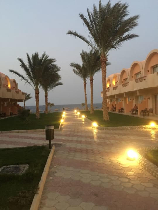 Außenansicht Three Corners Sea Beach Resort