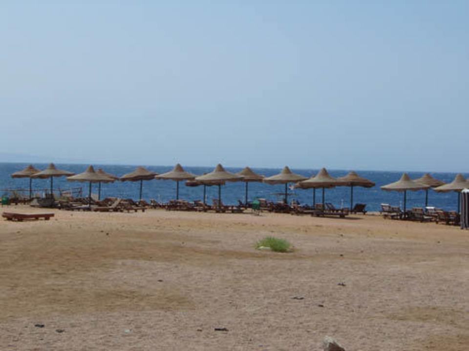 Strand Happy Life Village