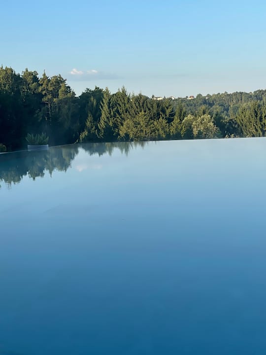 Pool Falkensteiner Balance Resort Stegersbach