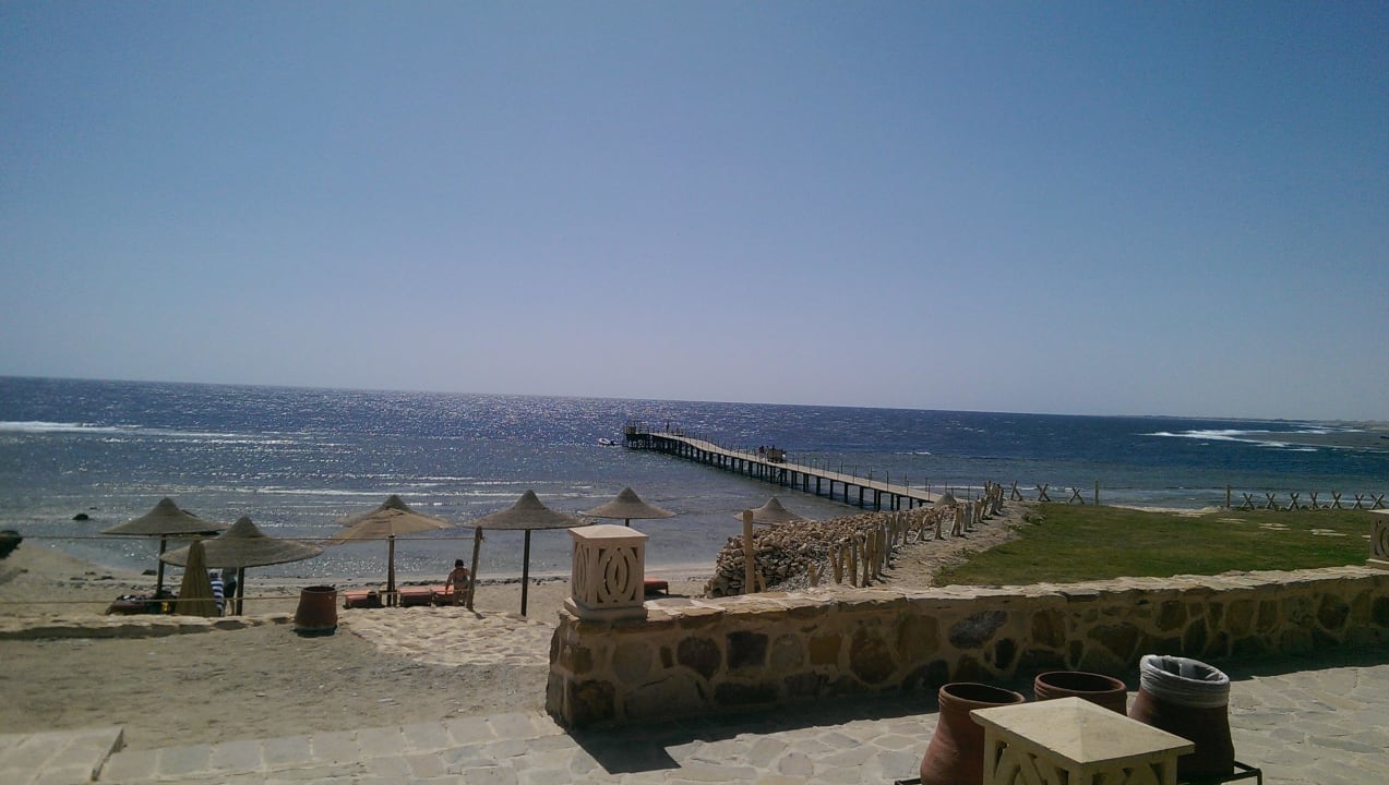 Strand und Steg Rohanou Beach Resort