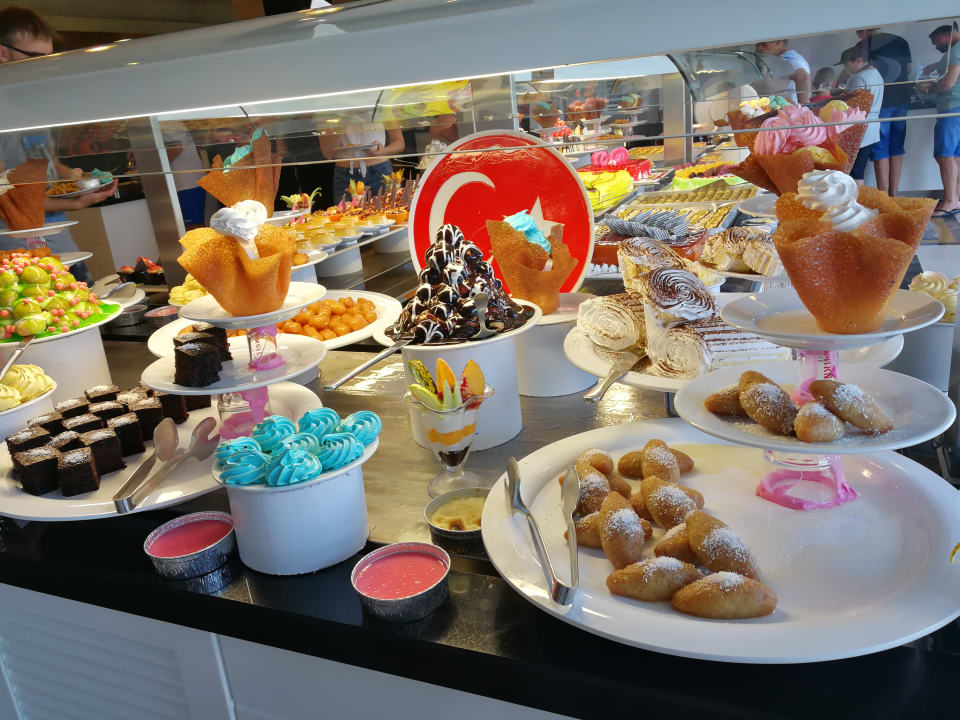 Gastro Serenis Hotel