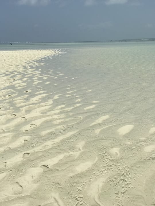 Strand Neptune Pwani Beach Resort & Spa