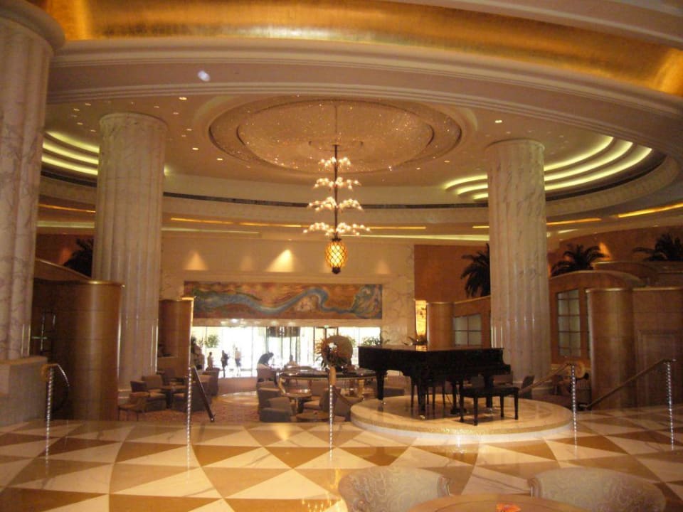 Halle 3 Grand Hyatt Dubai