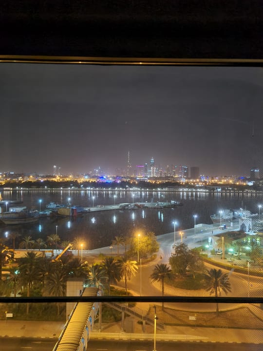 Ausblick Al Bandar Rotana - Creek