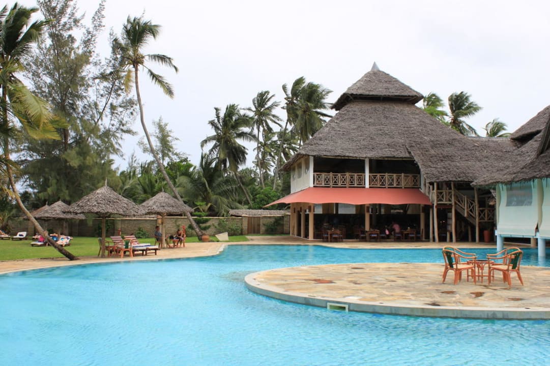 Restaurant am Pool Neptune Village Beach Resort & Spa