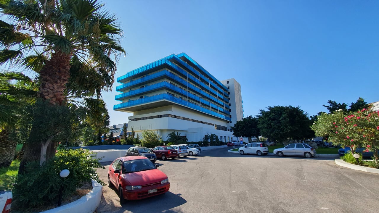 Außenansicht Hotel Calypso Beach