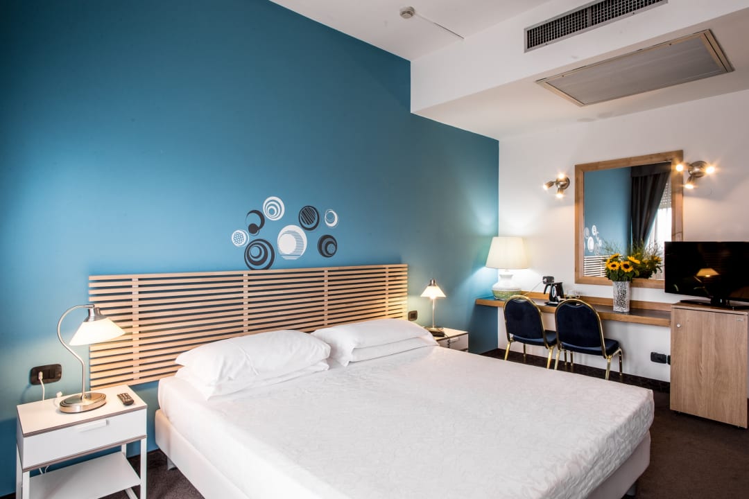 Zimmer Hotel Mirage Florence