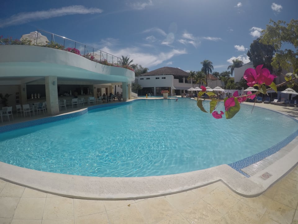 Pool Viva Heavens by Wyndham - All Inclusive Resort