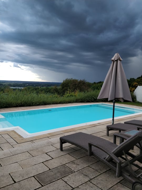 Pool Hotel Schloss Leitheim