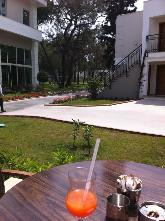 Blick von der Lobby-Terrasse Sherwood Exclusive Kemer