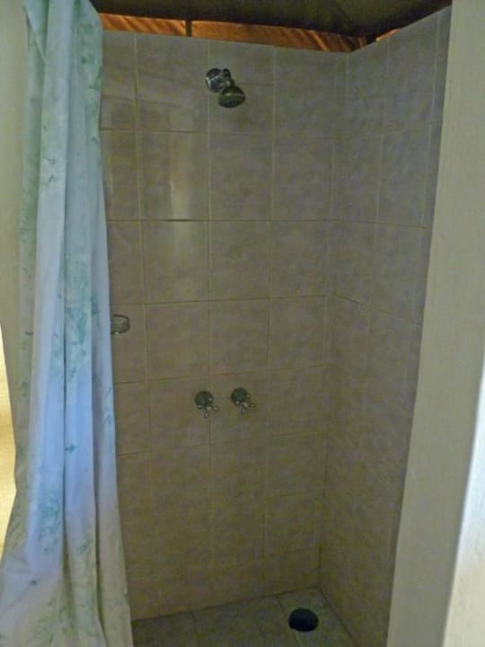 Die hervorragend funktionierende Dusche Lion Hill Lodge