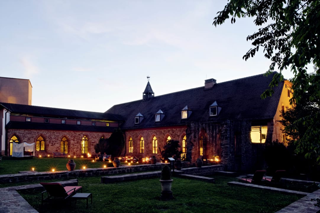 Außenansicht Hotel Kloster Hornbach