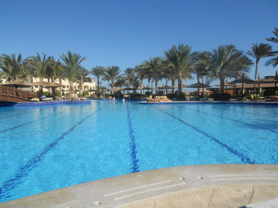 Unser Platz am Pool - herrlich! Sea Beach Aqua Park Resort Managed by Blue Resorts