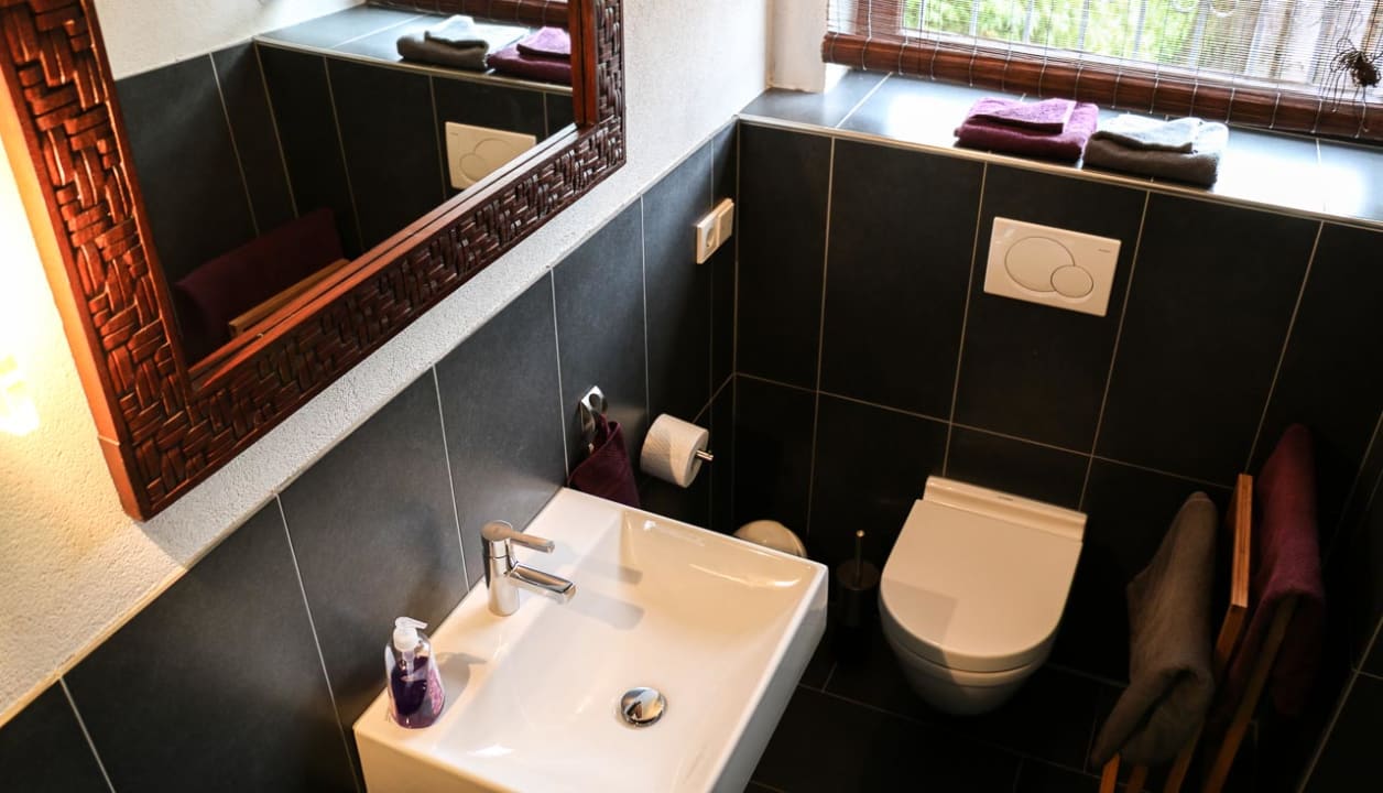 Zimmer rooms with a view - Ferienwohnung in Wahlwies