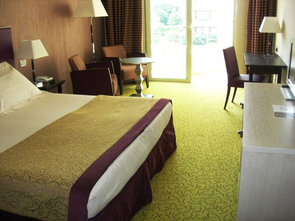 Hotel Nazionale - Desenzano del Garda  / Superiorzimmer Hotel Nazionale