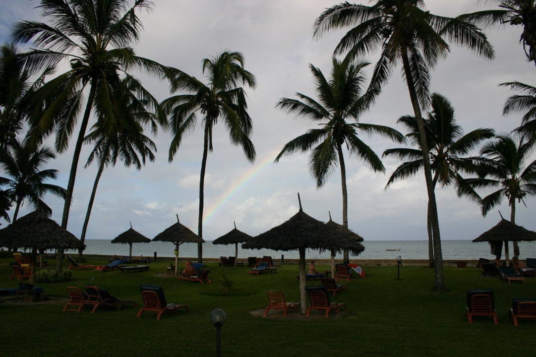 Liegewiese Neptune Paradise Beach Resort & Spa