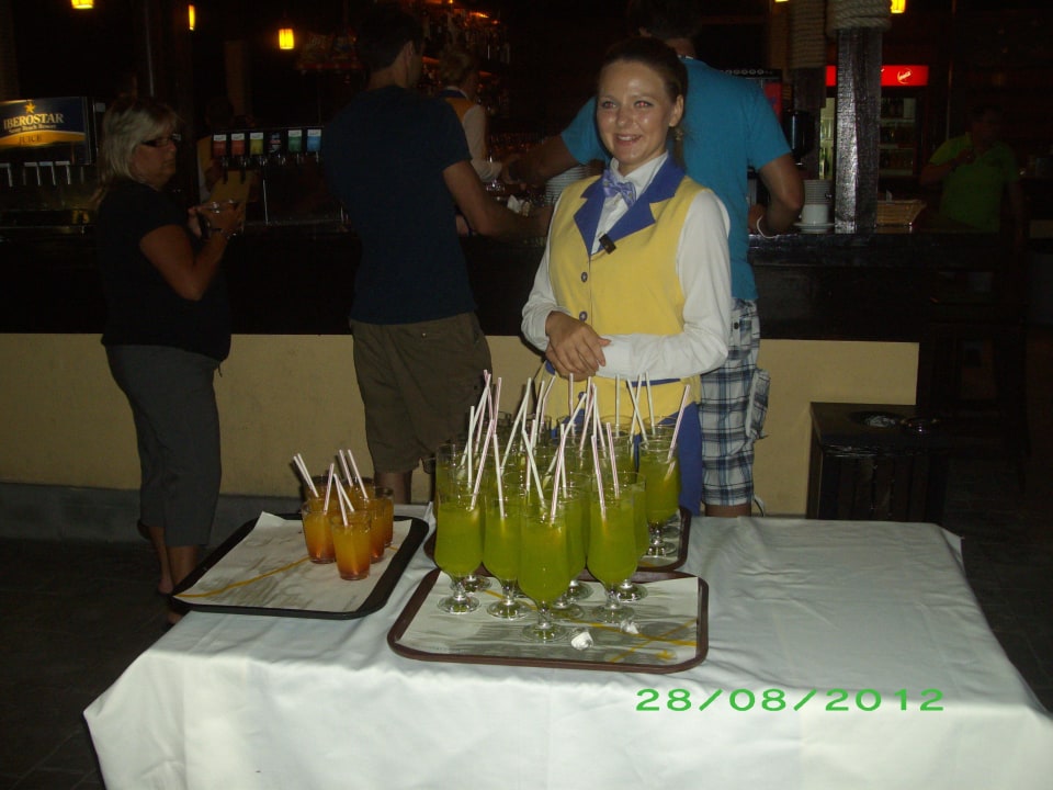 Cocktails vor dem Abendprogramm Meliá Sunny Beach