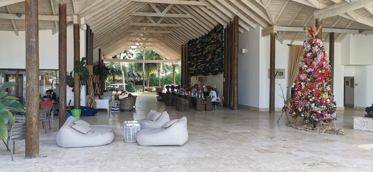 Lobby Viva V Samana by Wyndham – Adults Only