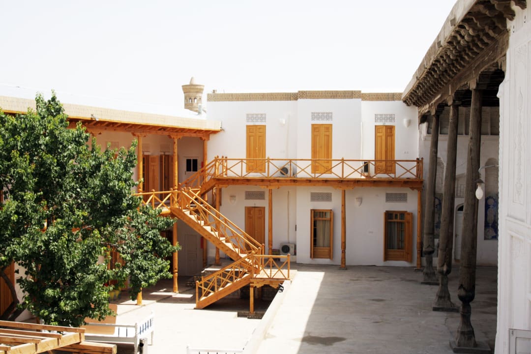 View to minaret GAVKUSHON B&B Hovli Poyon