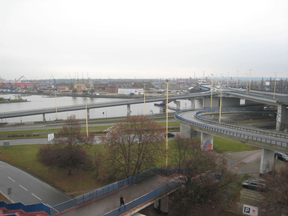 Blick aus Zimmer, Verkehrsknoten Hotel Focus Szczecin