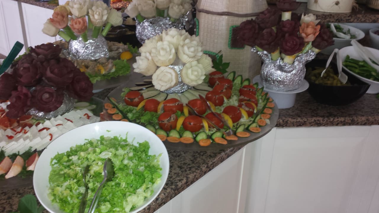 Buffet Hotel Royal Garden Beach